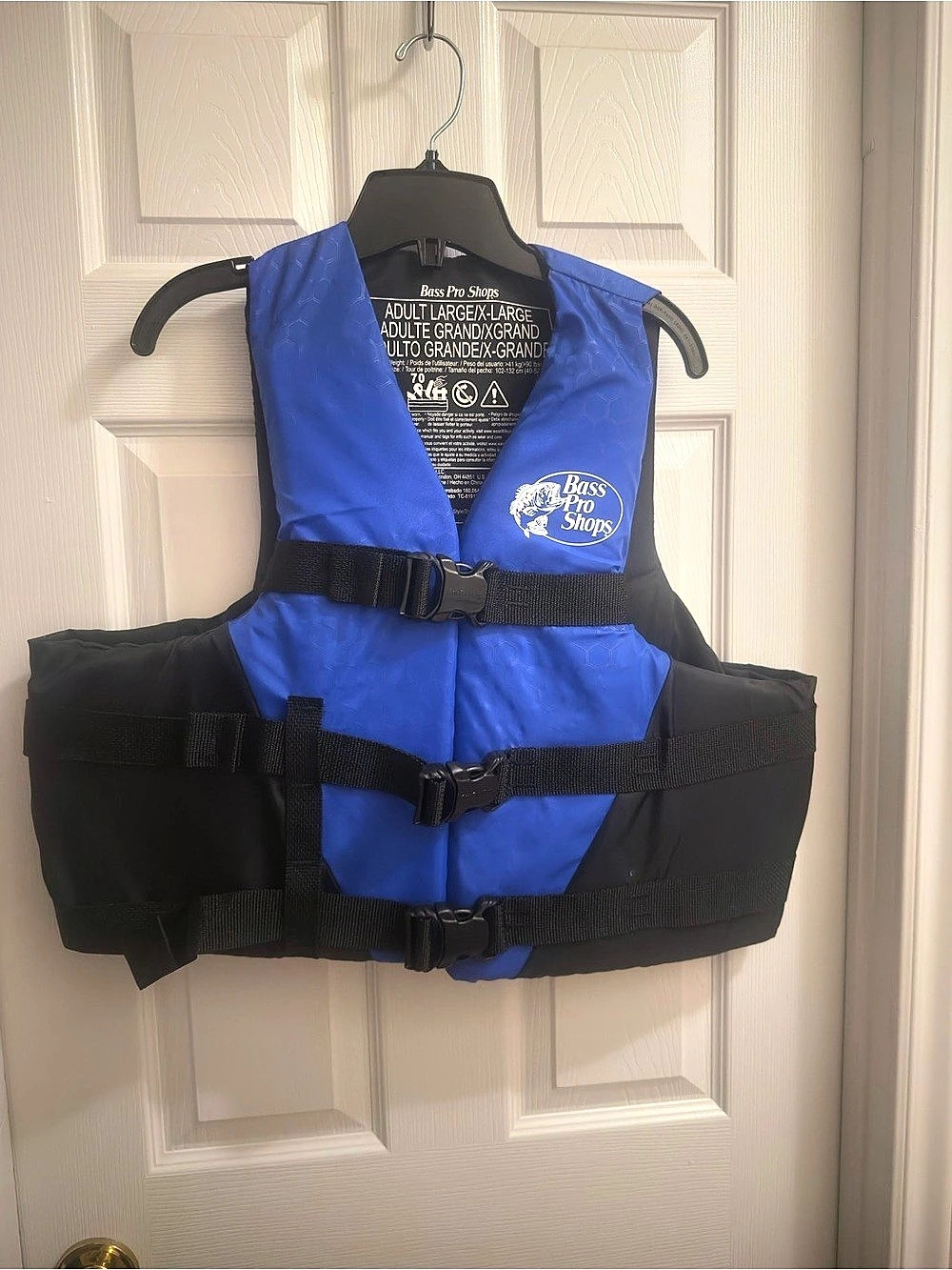 Bass Pro Shops Recreational Life Jacket for Adults Blue & Black L/XL